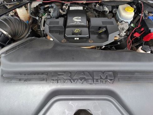 Used 2021 RAM 2500 Laramie AWD/4WD image 32