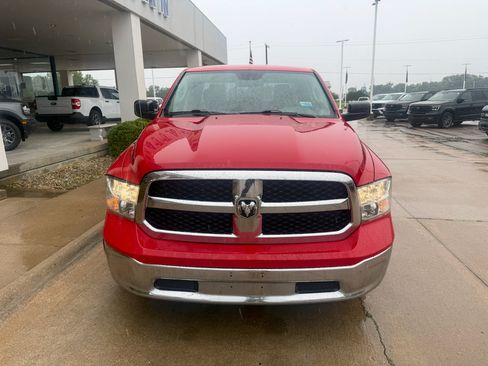 Used 2016 RAM 1500 Classic SLT RWD image 6