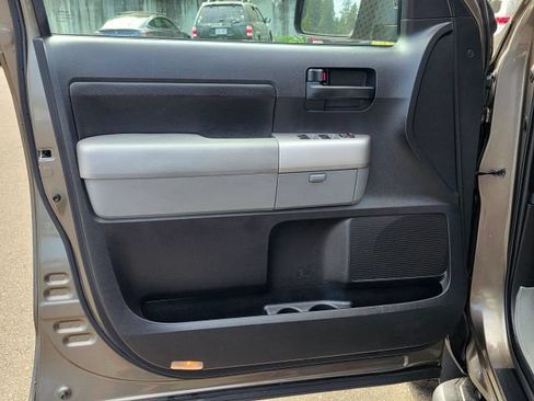 Used 2008 Toyota Tundra 4x4 Double Cab w/ Tow Pkg image 30