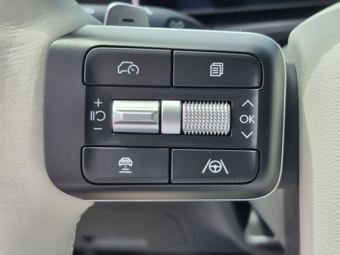 New 2026 Hyundai Santa Fe SE FWD image 32