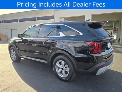 New 2026 Kia Sorento LX FWD image 5