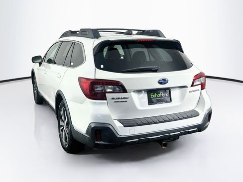 Used 2019 Subaru Outback 2.5i Limited AWD/4WD image 5