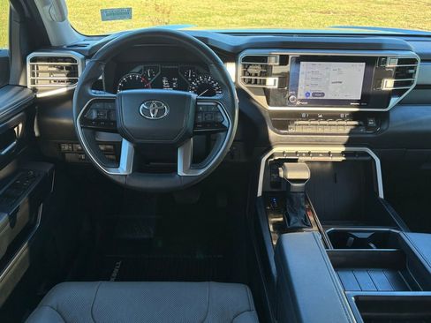 Used 2024 Toyota Tundra SR5 image 10