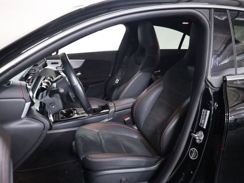 Used 2023 Mercedes-Benz CLA 250 4MATIC image 28