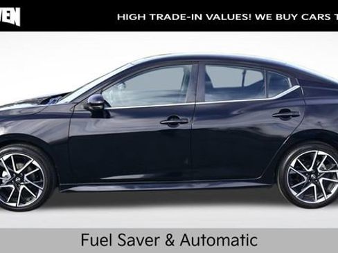 Used 2025 Nissan Sentra SR image 2