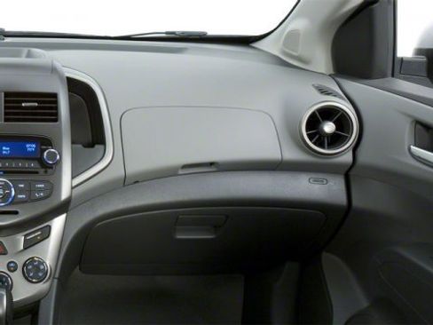 Used 2012 Chevrolet Sonic LS image 19