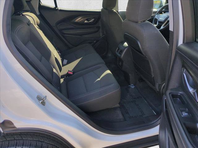 Used 2024 GMC Terrain SLE AWD/4WD image 19