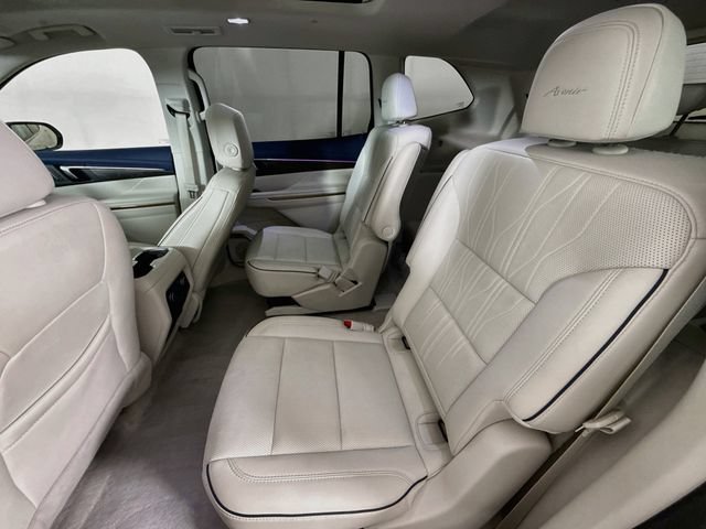 Used 2025 Buick Enclave Avenir w/ Super Cruise Package AWD/4WD image 26