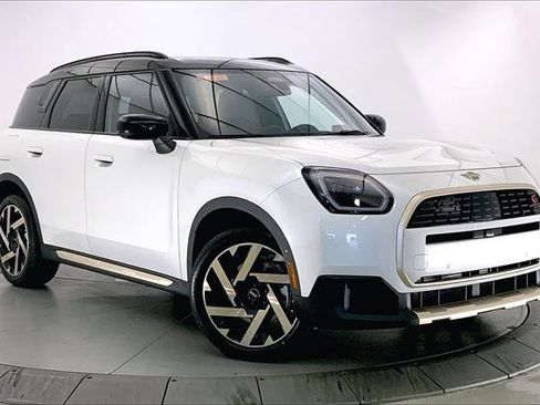 Used 2026 MINI Cooper Countryman S image 1