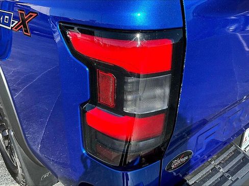 Used 2024 Nissan Frontier Pro-X image 31