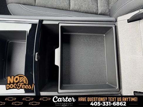 New 2027 Chevrolet Traverse LT w/ Driver Confidence Package FWD image 22