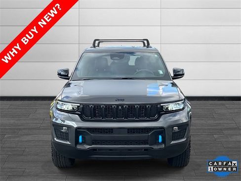Used 2024 Jeep Grand Cherokee Trailhawk image 8