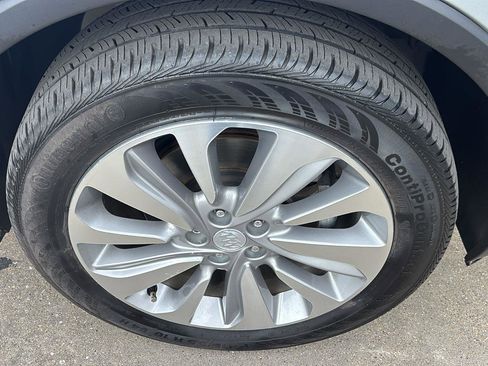 Used 2020 Buick Encore Preferred w/ Safety Package image 9