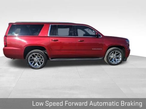 Used 2017 Chevrolet Suburban LT image 29