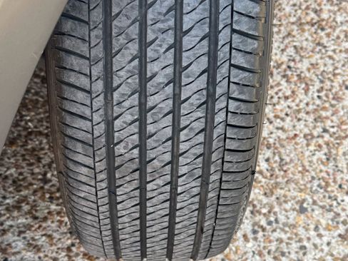 Used 2024 Nissan Kicks S image 32