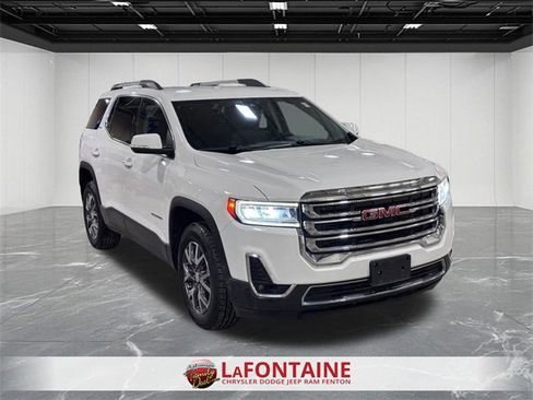 Used 2023 GMC Acadia SLT image 7