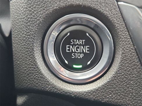 Certified 2025 Buick Encore GX Sport Touring FWD image 16