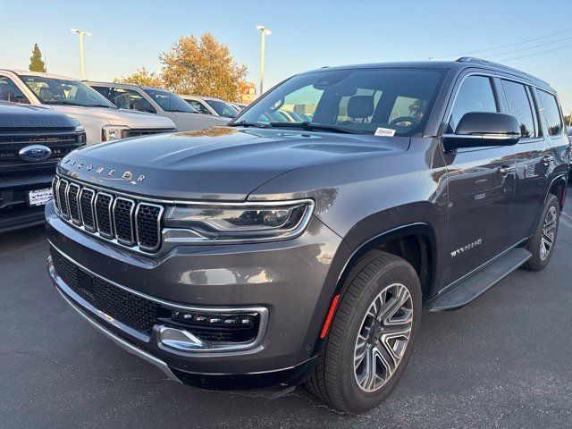 Used 2024 Jeep Wagoneer Series II AWD/4WD image 2