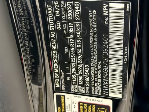 Used 2025 Mercedes-Benz GLC 300 image 27