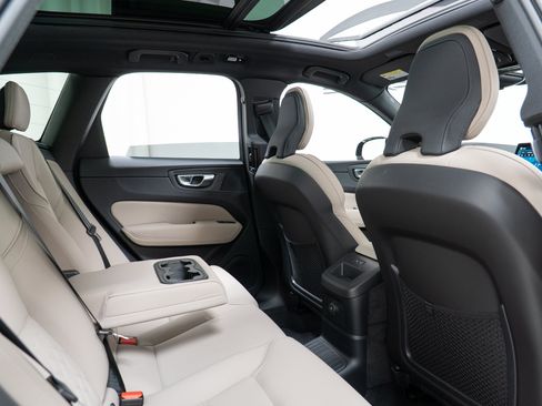New 2026 Volvo XC60 T8 Plus w/ Climate Package AWD/4WD image 23