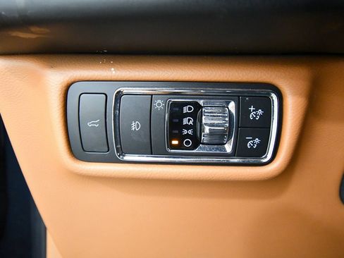 Used 2022 Lincoln Aviator Black Label w/ Dynamic Handling Package image 21