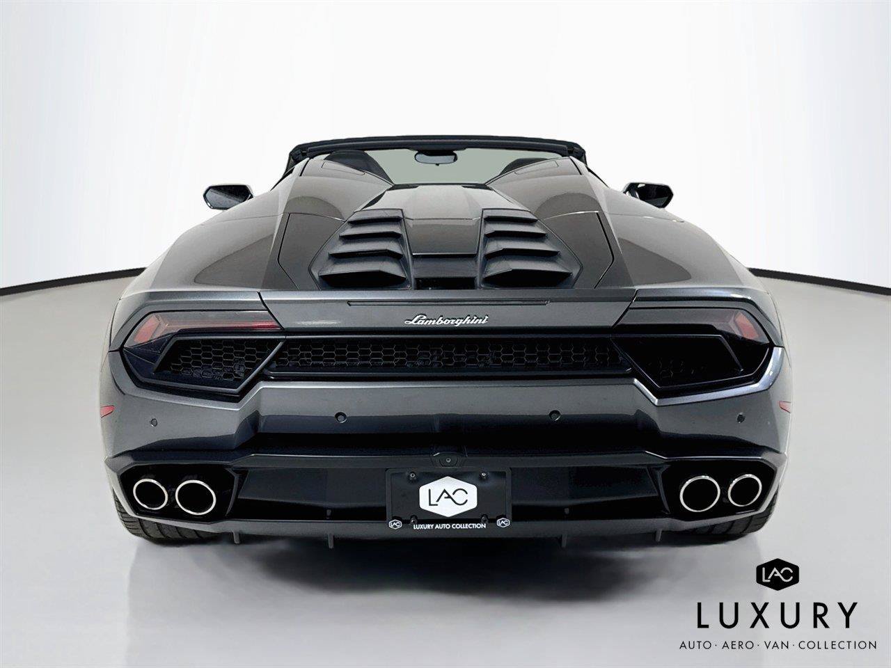 Used 2017 Lamborghini Huracan LP 580-2 RWD image 6