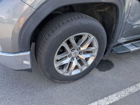 Used 2020 GMC Sierra 1500 SLT w/ SLT Premium Plus Package image 3