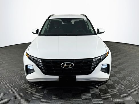 Used 2024 Hyundai Tucson SEL FWD image 2