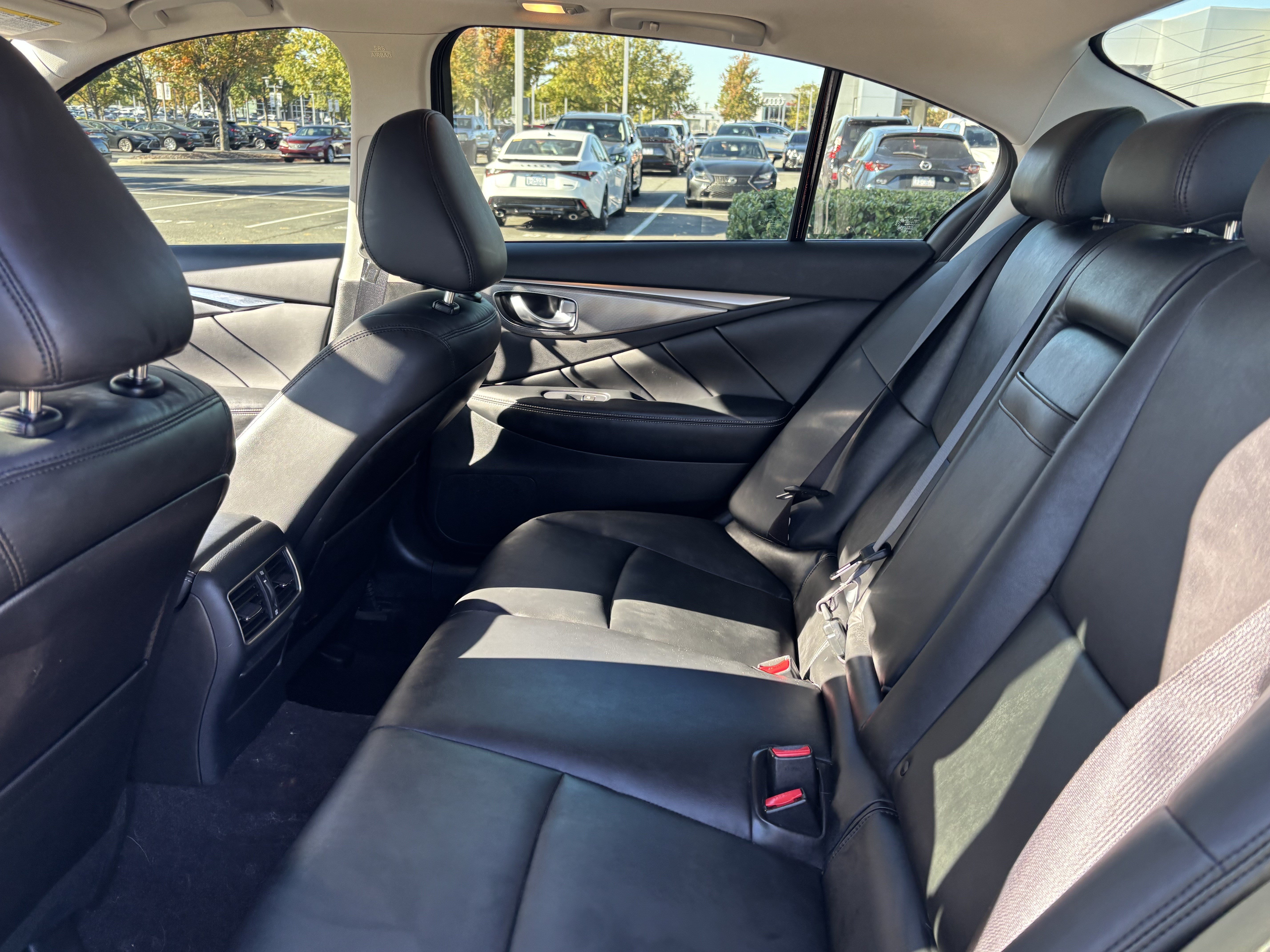Used 2016 INFINITI Q50 3.0t Premium w/ Driver Assistance Package RWD image 19