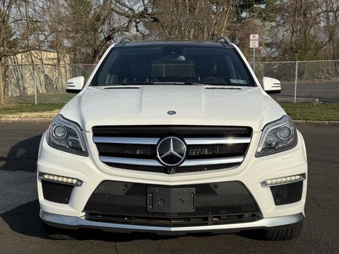 Used 2015 Mercedes-Benz GL 63 AMG 4MATIC image 3