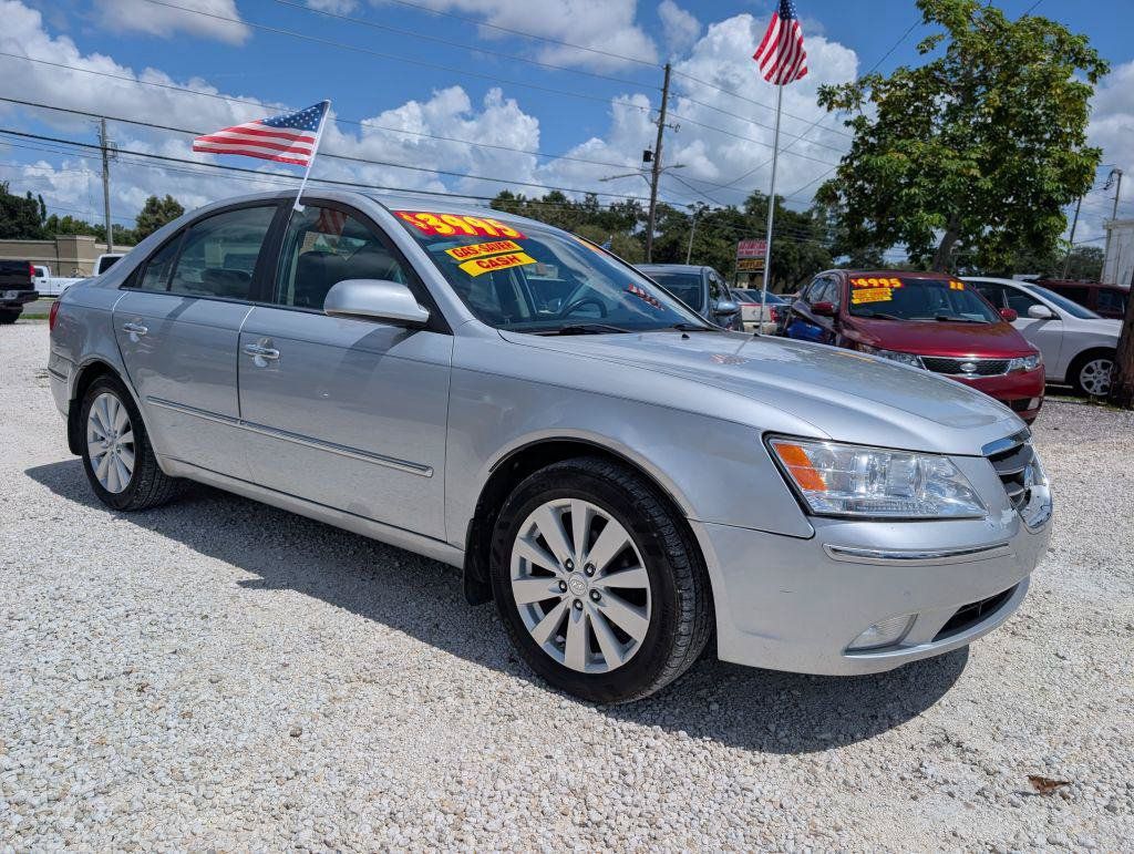 Used 2009 Hyundai Sonata Limited FWD image 1