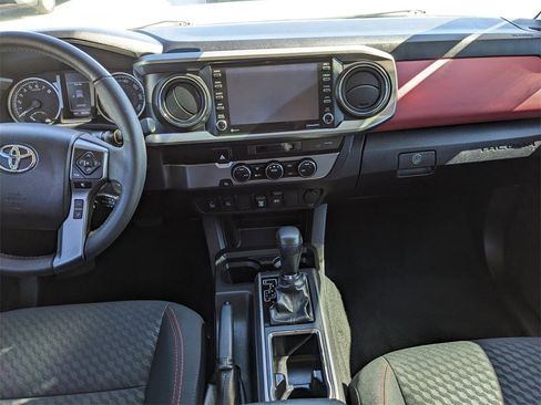 Used 2022 Toyota Tacoma SR5 image 16