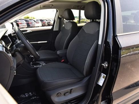 New 2026 Volkswagen Taos SE AWD/4WD image 20