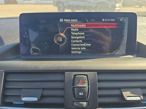 Used 2016 BMW M235i Coupe w/ Technology Package image 14