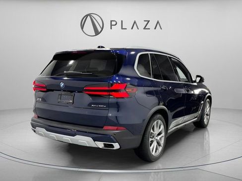 New 2026 BMW X5 xDrive50e image 6