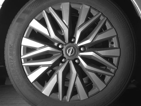 Used 2024 Nissan Altima 2.5 SV image 15