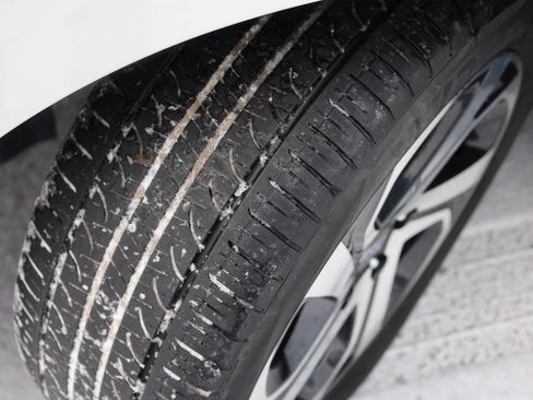 Used 2020 Subaru Legacy Limited image 25