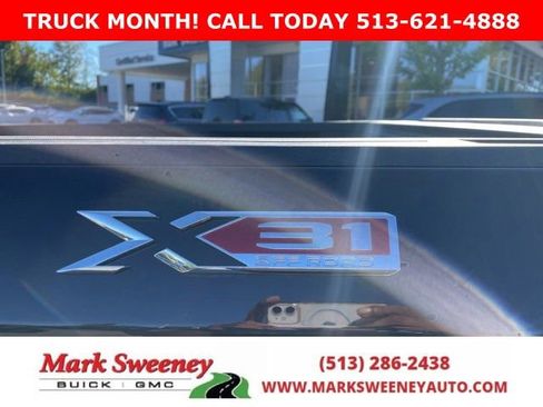 New 2026 GMC Sierra 1500 Elevation w/ Elevation Premium Package image 9