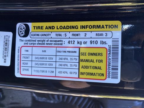 Used 2024 Ford Edge SEL image 37