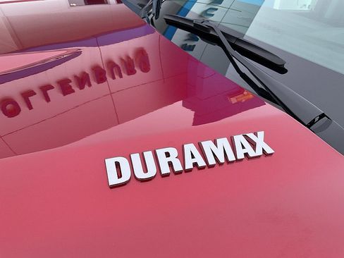 Used 2023 Chevrolet Silverado 1500 LTZ image 11