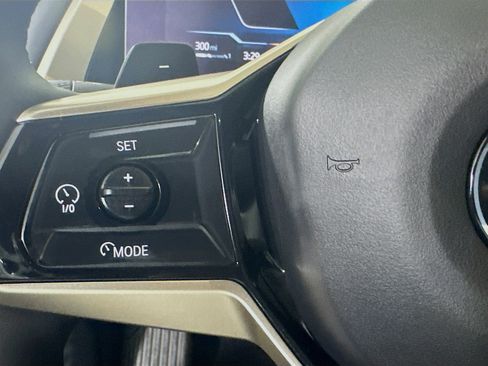 Used 2025 BMW X3 xDrive30i image 16