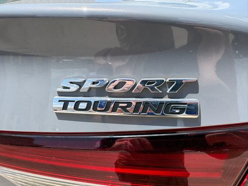 Certified 2025 Honda Civic Sport Touring image 29