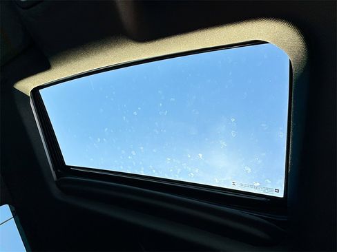 Certified 2024 Chevrolet Silverado 3500 High Country w/ High Country Premium Package image 23