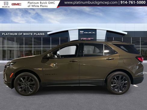 Used 2024 Chevrolet Equinox RS w/ LPO, Floor Liner Package image 7