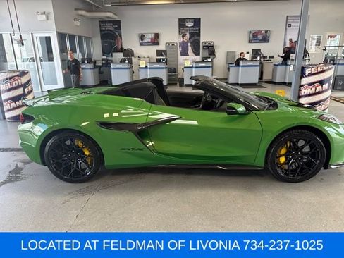 Used 2026 Chevrolet Corvette ZR1X w/ Stealth Interior Trim Package AWD/4WD image 16