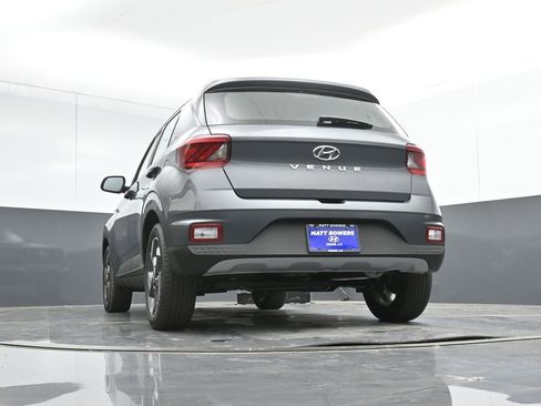 New 2026 Hyundai Venue SEL FWD image 12