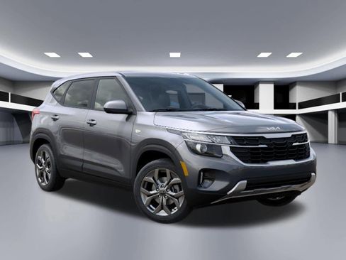 New 2026 Kia Seltos LX image 8