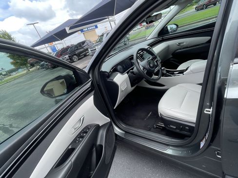 Used 2023 Hyundai Tucson SEL w/ Convenience Package AWD/4WD image 18