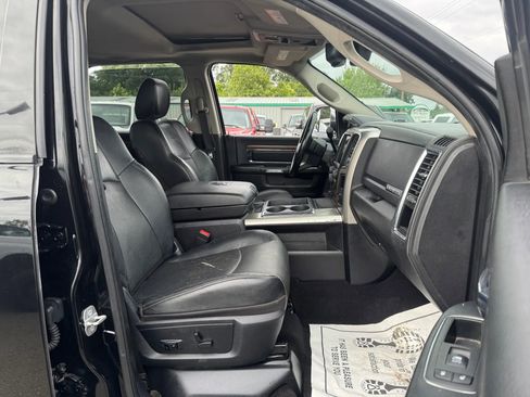 Used 2014 RAM 3500 Laramie w/ Black Appearance Group AWD/4WD image 20