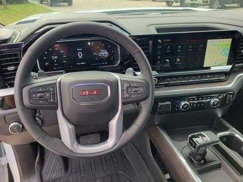 New 2026 GMC Sierra 1500 SLT w/ SLT Premium Plus Package image 15
